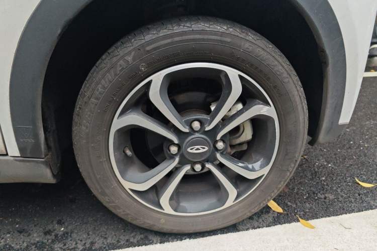 Used Chery QQ Little Ant 2021 200 000-Yuan Ant Fan Edition Talent Version NMC Battery 301 km Exterior 1
