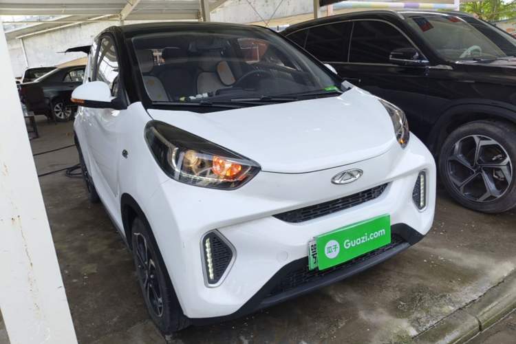 Used Chery QQ Little Ant 2021 200 000-Yuan Ant Fan Edition Oxygen Version Lithium Iron Phosphate 301 km Exterior 1