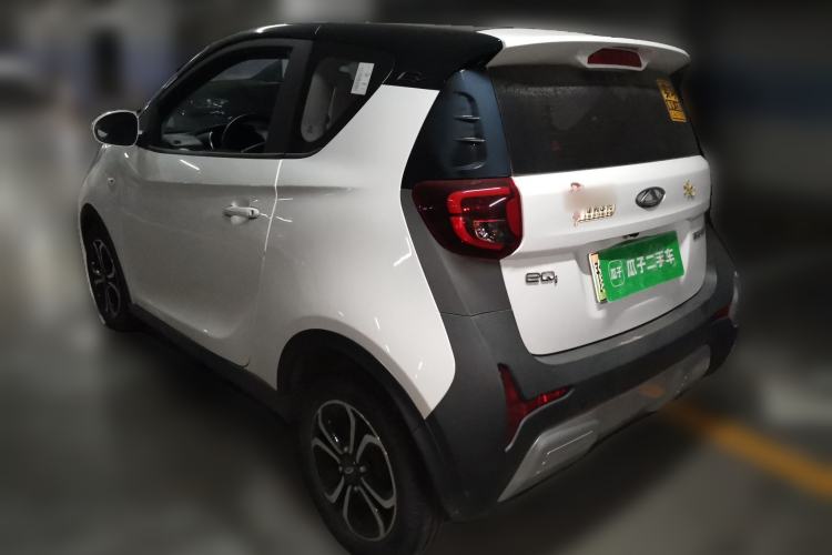 Used Chery QQ Little Ant 2021 200 000-Yuan Ant Fan Edition Talent Version NMC Battery 301 km Exterior 2