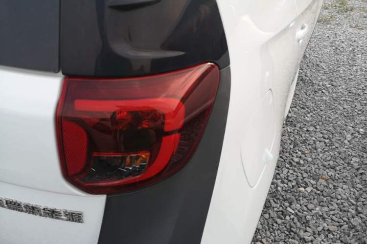 Used Chery QQ Little Ant 2021 Revised Version 150 000 Yuan Ant Fan Edition New Ant Cool Edition Lithium Iron Phosphate Exterior 3