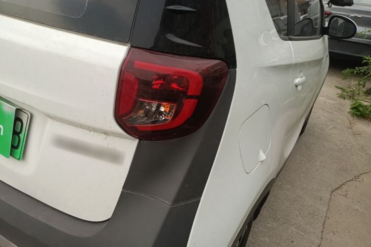 Used Chery QQ Little Ant 2021 200 000-Yuan Ant Fan Edition Talent Version NMC Battery 301 km Exterior 3