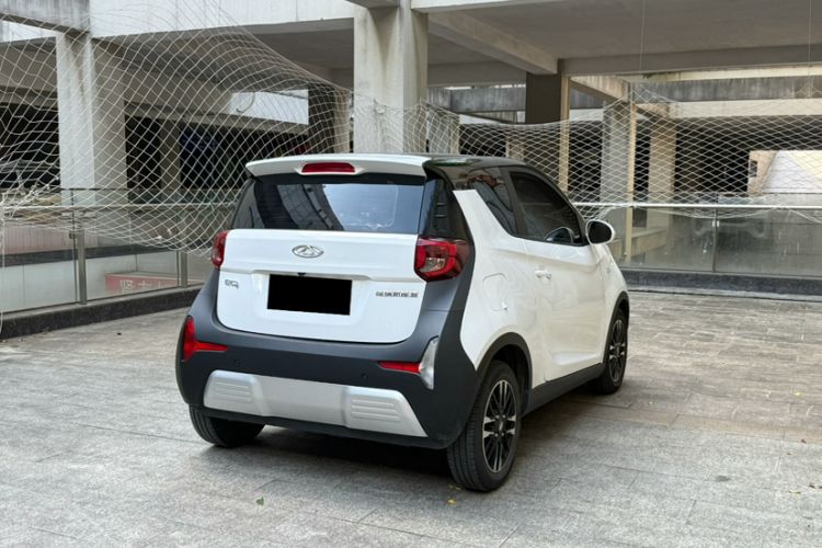 Used Chery QQ Little Ant 2021 200 000-Yuan Ant Fan Edition Oxygen Version Lithium Iron Phosphate 301 km Exterior 4