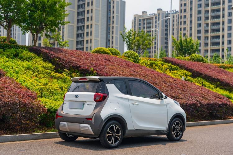 Used Chery QQ Little Ant 2021 150 000 Yuan Ant Fan Edition New Ant Cool Version Lithium Iron Phosphate Exterior 5