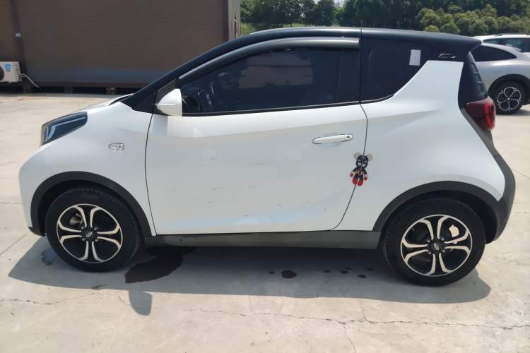 Used Chery QQ Little Ant 2021 150 000 Yuan "Ant Fan" Edition New Ant Cool Version Lithium-Ion Battery Exterior 6