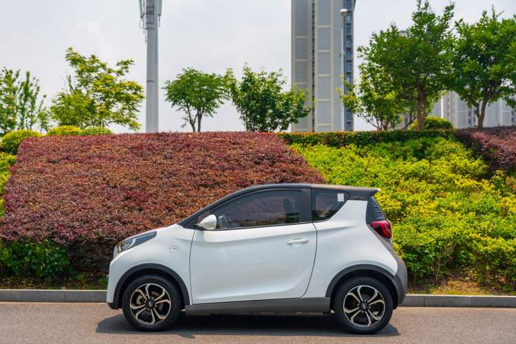 Used Chery QQ Little Ant 2021 150 000 Yuan Ant Fan Edition New Ant Cool Version Lithium Iron Phosphate Exterior 6