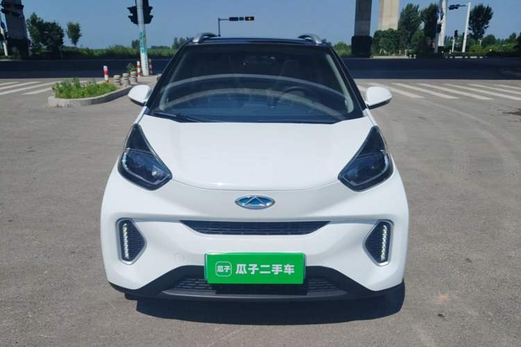 Used Chery QQ Little Ant 2021 200 000-Yuan Ant Fan Edition Talent Version NMC Battery 301 km Front