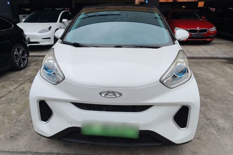Used Chery QQ Little Ant 2021 200 000-Yuan Ant Fan Edition Talent Version NMC Battery 301 km Front