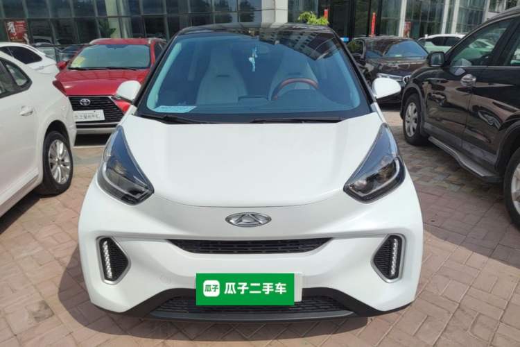 Used Chery QQ Little Ant 2021 200 000-Yuan Ant Fan Edition Oxygen Version Lithium Iron Phosphate 301 km Front