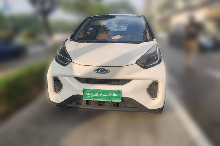 Used Chery QQ Little Ant 2021 200 000-Yuan Ant Fan Edition Talent Version NMC Battery 301 km Front