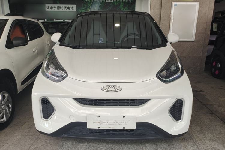 Used Chery QQ Little Ant 2021 200 000-Yuan Ant Fan Edition Oxygen Version Lithium Iron Phosphate 301 km Front