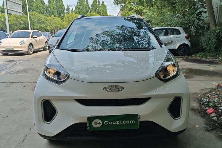 Used Chery QQ Little Ant 2021 200 000-Yuan Ant Fan Edition Talent Version NMC Battery 301 km Front
