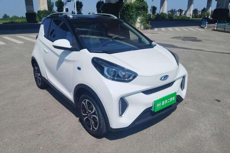 Used Chery QQ Little Ant 2021 200 000-Yuan Ant Fan Edition Talent Version NMC Battery 301 km Front Right 45 Deg