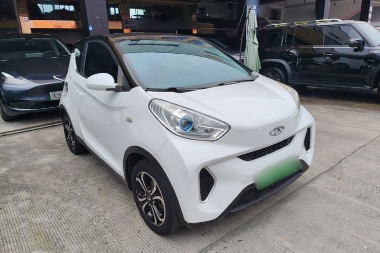 Used Chery QQ Little Ant 2021 200 000-Yuan Ant Fan Edition Talent Version NMC Battery 301 km Front Right 45 Deg