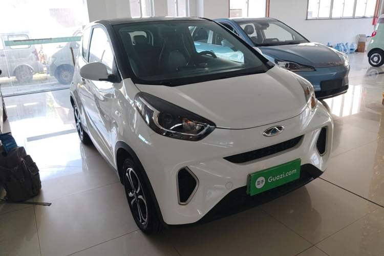 Used Chery QQ Little Ant 2021 150 000 Yuan Ant Fan Edition Ant Cool Version Lithium Iron Phosphate Front Right 45 Deg