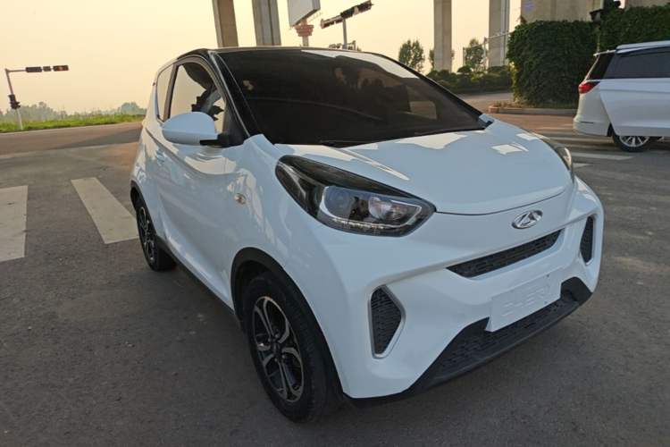 Used Chery QQ Little Ant 2021 150 000 Yuan Ant Fan Edition New Ant Cool Version Lithium Iron Phosphate Front Right 45 Deg