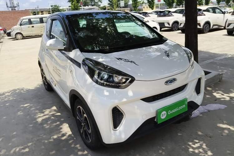 Used Chery QQ Little Ant 2021 150 000 Yuan Ant Fan Edition Ant Cool Version Lithium Iron Phosphate Front Right 45 Deg