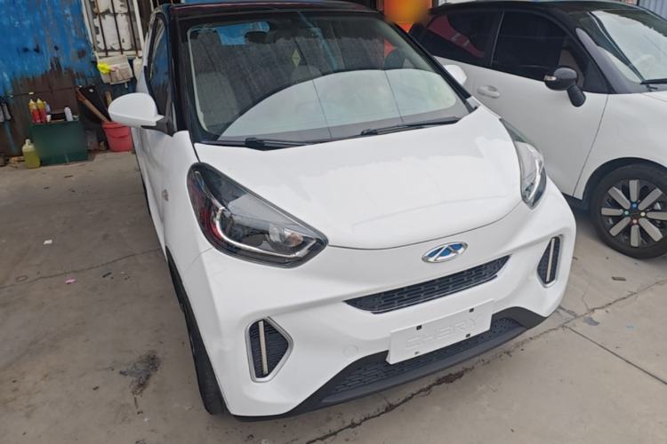 Used Chery QQ Little Ant 2021 150 000 Yuan Ant Fan Edition New Ant Cool Version Lithium Iron Phosphate Front Right 45 Deg