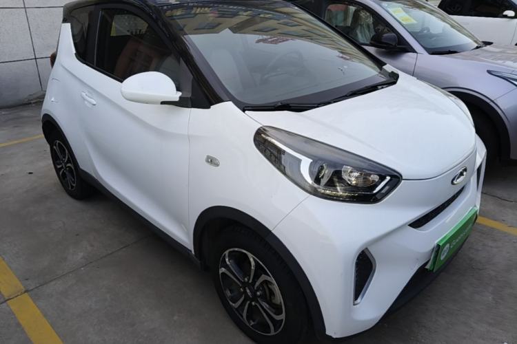 Used Chery QQ Little Ant 2021 150 000 Yuan Ant Fan Edition New Ant Cool Version Lithium Iron Phosphate Front Right 45 Deg