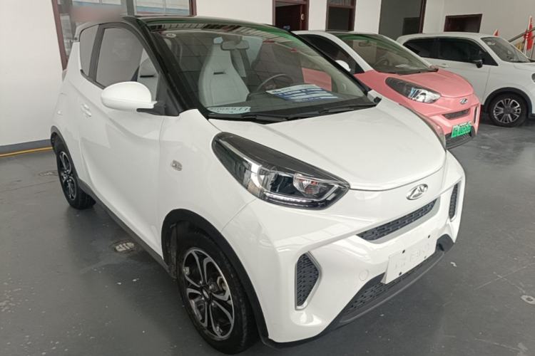 Used Chery QQ Little Ant 2021 200 000-Yuan Ant Fan Edition Talent Version NMC Battery 301 km Front Right 45 Deg