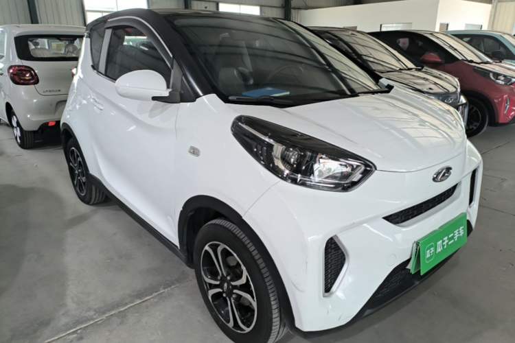 Used Chery QQ Little Ant 2021 150 000 Yuan Ant Fan Edition Ant Cool Version Lithium Iron Phosphate Front Right 45 Deg