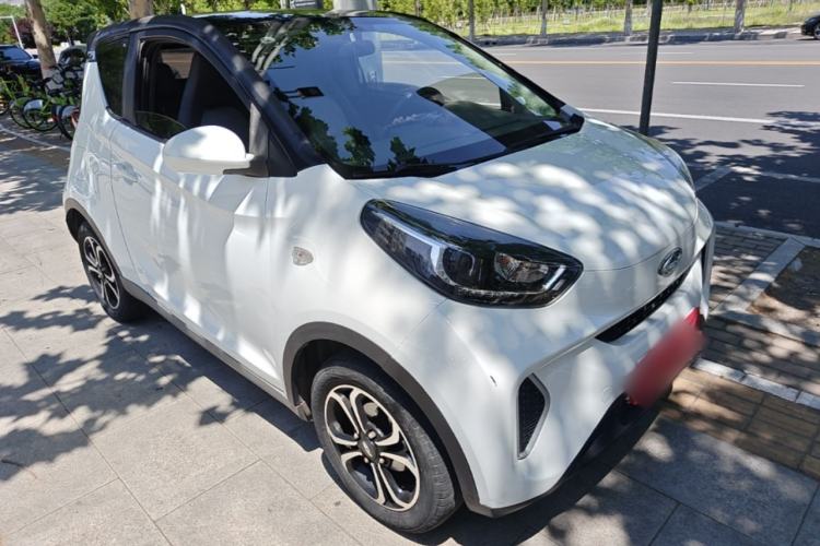 Used Chery QQ Little Ant 2021 150 000 Yuan Ant Fan Edition Ant Cool Version Lithium Iron Phosphate Front Right 45 Deg