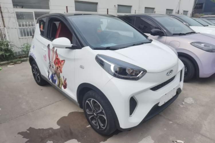 Used Chery QQ Little Ant 2021 150 000 Yuan Ant Fan Edition Ant Cool Version Lithium Iron Phosphate Front Right 45 Deg