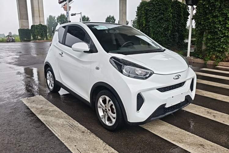 Used Chery QQ Little Ant 2021 200 000-Yuan Ant Fan Edition Energetic Version NMC Lithium Battery 301 km Front Right 45 Deg