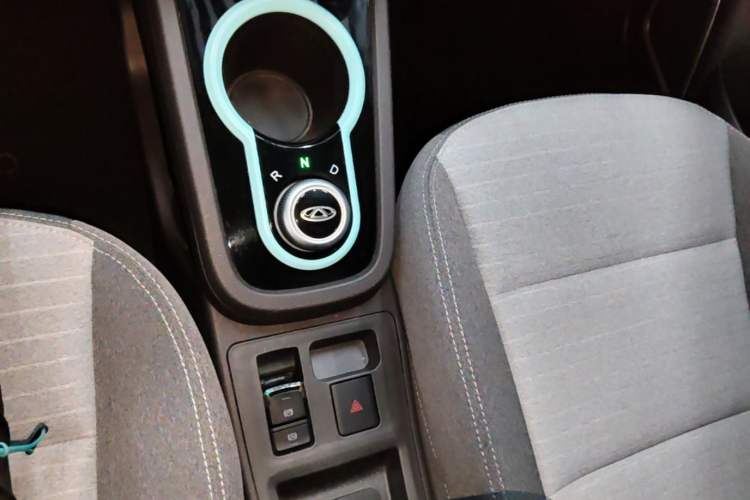 Used Chery QQ Little Ant 2021 150 000 Yuan Ant Fan Edition Ant Stylish Version Lithium Iron Phosphate Gear Lever