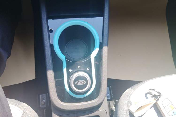 Used Chery QQ Little Ant 2021 200 000-Yuan Ant Fan Edition Talent Version NMC Battery 301 km Gear Lever