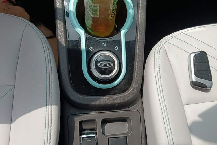 Used Chery QQ Little Ant 2021 200 000-Yuan Ant Fan Edition Energized Version Lithium Iron Phosphate 301 km Gear Lever