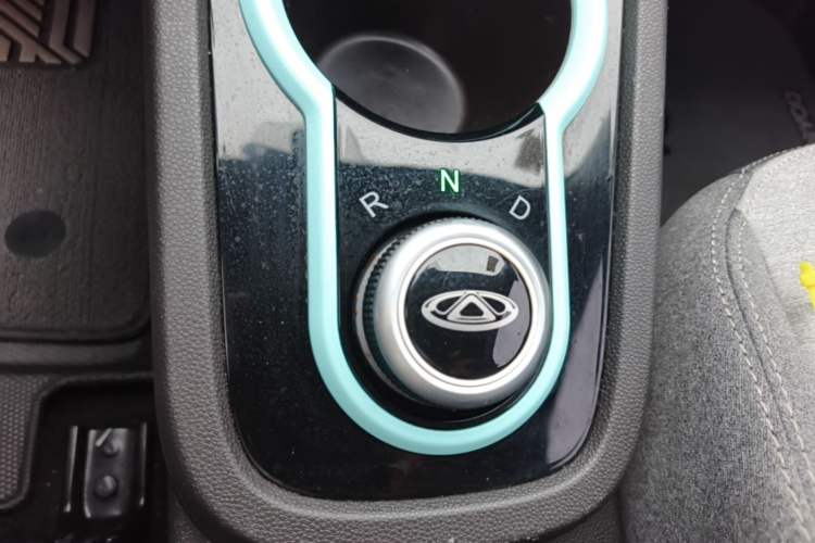 Used Chery QQ Little Ant 2021 150 000 Yuan Ant Fan Edition New Ant Cool Version Lithium Iron Phosphate Gear Lever