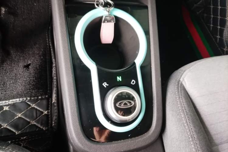 Used Chery QQ Little Ant 2021 150 000 Yuan Ant Fan Edition Ant Cool Version Lithium Iron Phosphate Gear Lever