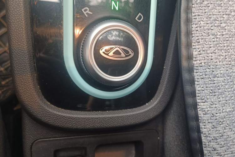 Used Chery QQ Little Ant 2021 150 000 Yuan "Ant Fan" Edition Ant Cool Version with Ternary Lithium Gear Lever
