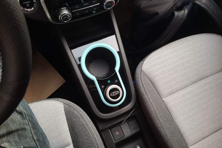 Used Chery QQ Little Ant 2021 150 000 Yuan "Ant Fan" Edition Ant Cool Version with Ternary Lithium Gear Lever