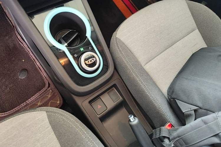 Used Chery QQ Little Ant 2021 150 000 Yuan "Ant Fan" Edition Ant Cool Version with Ternary Lithium Gear Lever