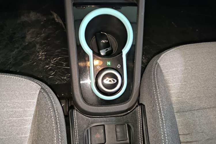 Used Chery QQ Little Ant 2021 150 000 Yuan Ant Fan Edition Ant Cool Version Lithium Iron Phosphate Gear Lever