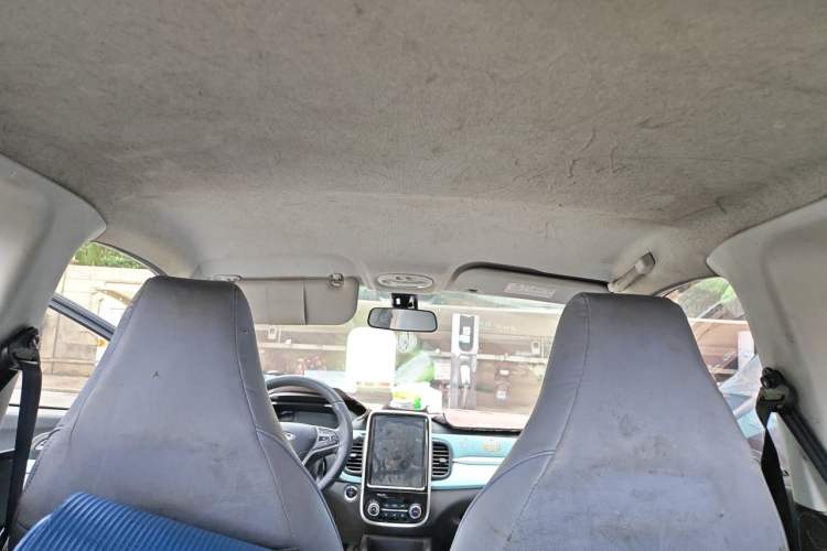 Used Chery QQ Little Ant 2021 150 000 Yuan Ant Fan Edition Ant Trend Version Lithium-Ion Battery Headliner