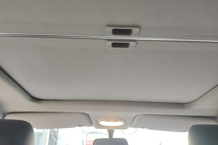 Used Chery QQ Little Ant 2021 150 000 Yuan Ant Fan Edition Ant Stylish Version Lithium-Ion Battery Headliner