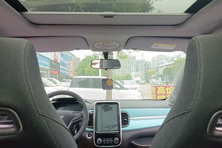 Used Chery QQ Little Ant 2021 150 000 Yuan Ant Fan Edition Ant Stylish Version Lithium-Ion Battery Headliner