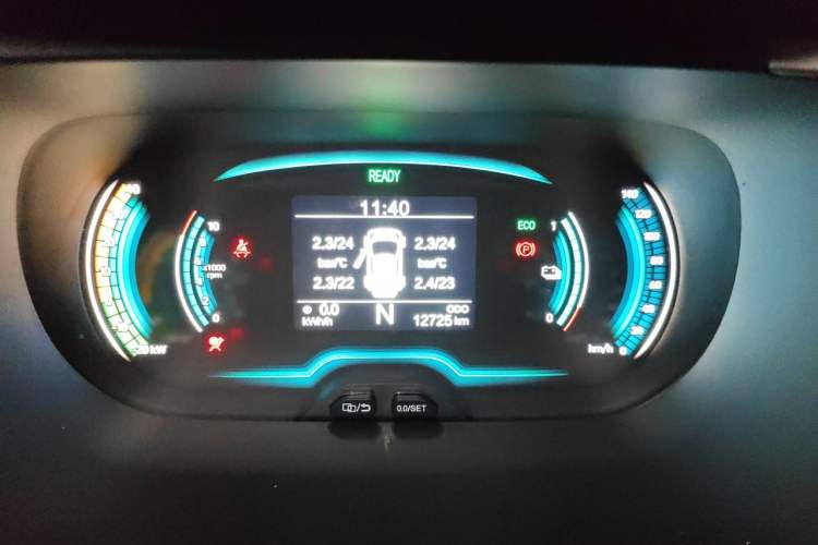 Used Chery QQ Little Ant 2021 200 000-Yuan Ant Fan Edition Talent Version NMC Battery 301 km Instrument Cluster