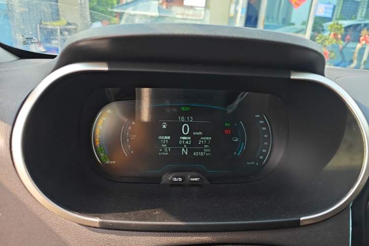 Used Chery QQ Little Ant 2021 150 000 Yuan Ant Fan Edition Ant Cool Version Lithium Iron Phosphate Instrument Cluster