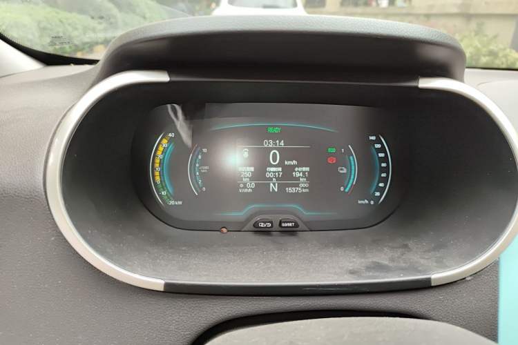 Used Chery QQ Little Ant 2021 Revised Version 150 000 Yuan Ant Fan Edition New Ant Cool Edition Lithium Iron Phosphate Instrument Cluster