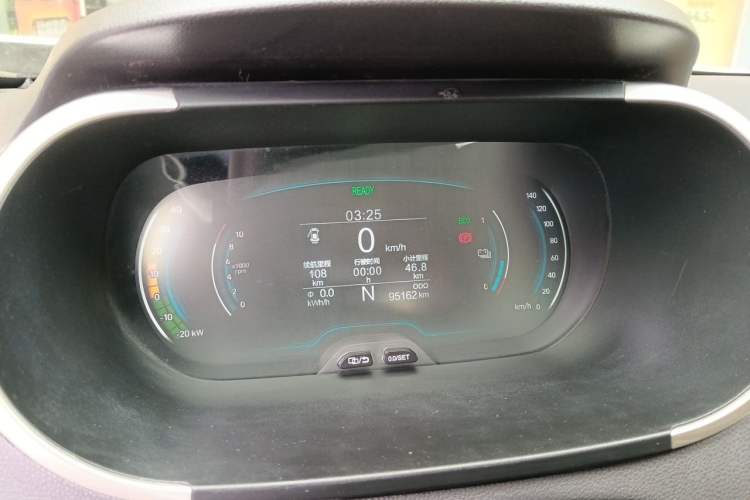 Used Chery QQ Little Ant 2021 200 000-Yuan Ant Fan Edition Energized Version Lithium Iron Phosphate 301 km Instrument Cluster