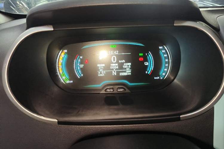 Used Chery QQ Little Ant 2021 150 000 Yuan Ant Fan Edition New Ant Cool Version Lithium Iron Phosphate Instrument Cluster