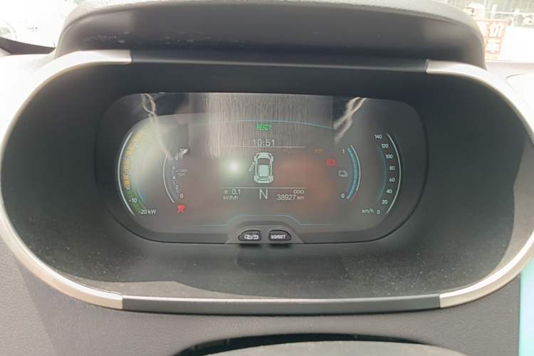 Used Chery QQ Little Ant 2021 200 000-Yuan Ant Fan Edition Energized Version Lithium Iron Phosphate 301 km Instrument Cluster