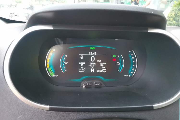 Used Chery QQ Little Ant 2021 150 000 Yuan "Ant Fan" Edition New Ant Cool Version Lithium-Ion Battery Instrument Cluster