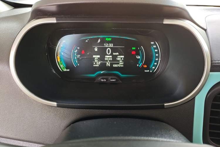 Used Chery QQ Little Ant 2021 150 000 Yuan "Ant Fan" Edition New Ant Cool Version Lithium-Ion Battery Instrument Cluster