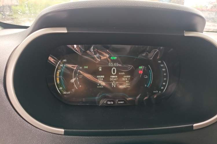 Used Chery QQ Little Ant 2021 200 000-Yuan Ant Fan Edition Energetic Version NMC Lithium Battery 301 km Instrument Cluster