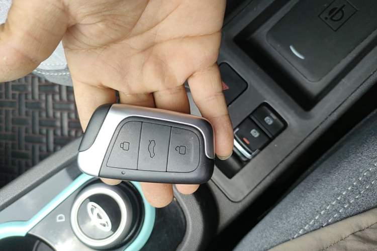Used Chery QQ Little Ant 2021 150 000 Yuan Ant Fan Edition Ant Stylish Version Lithium-Ion Battery Interior 1