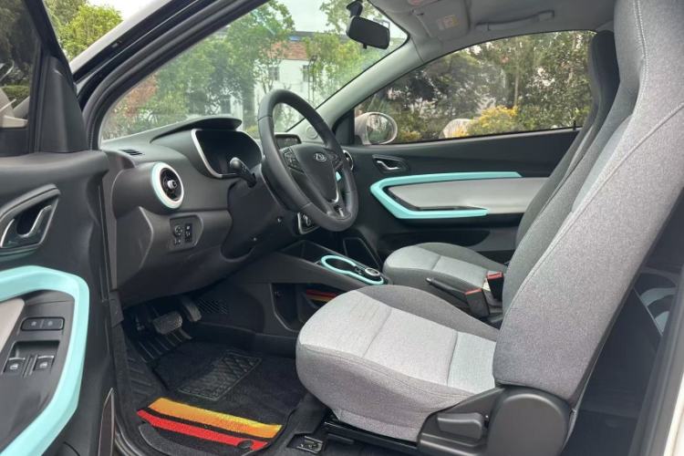 Used Chery QQ Little Ant 2021 150 000 Yuan Ant Fan Edition Ant Trend Version Lithium-Ion Battery Interior 2